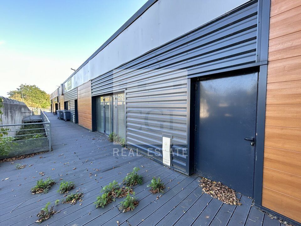 À Louer : Local Commercial de 450 m² – Rochetaillée-sur-Saône – Divisible à partir de 90 m²