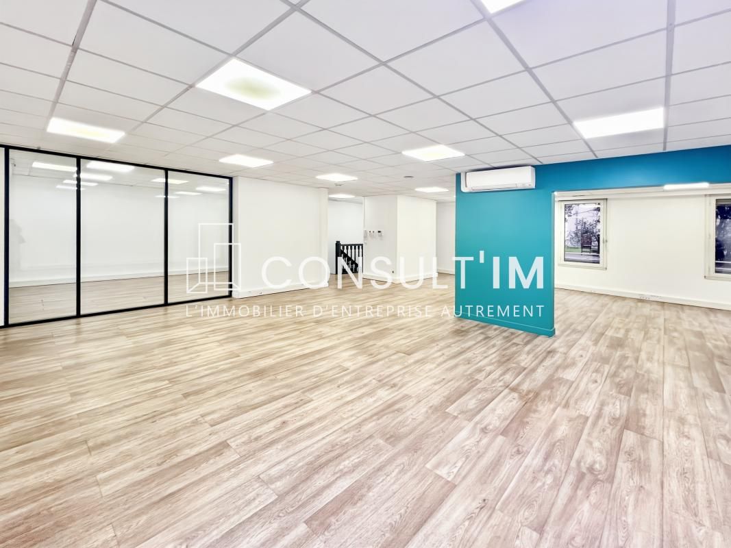 Location bureaux 185 m² non divisibles