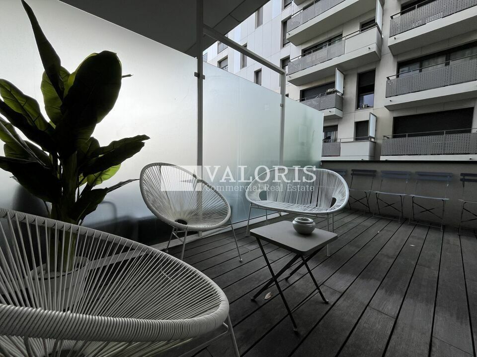 989.21 m² pour ce bureaux en location à Lyon 2