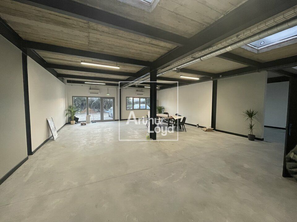 Locaux d'activités à louer sur emplacement prisé 