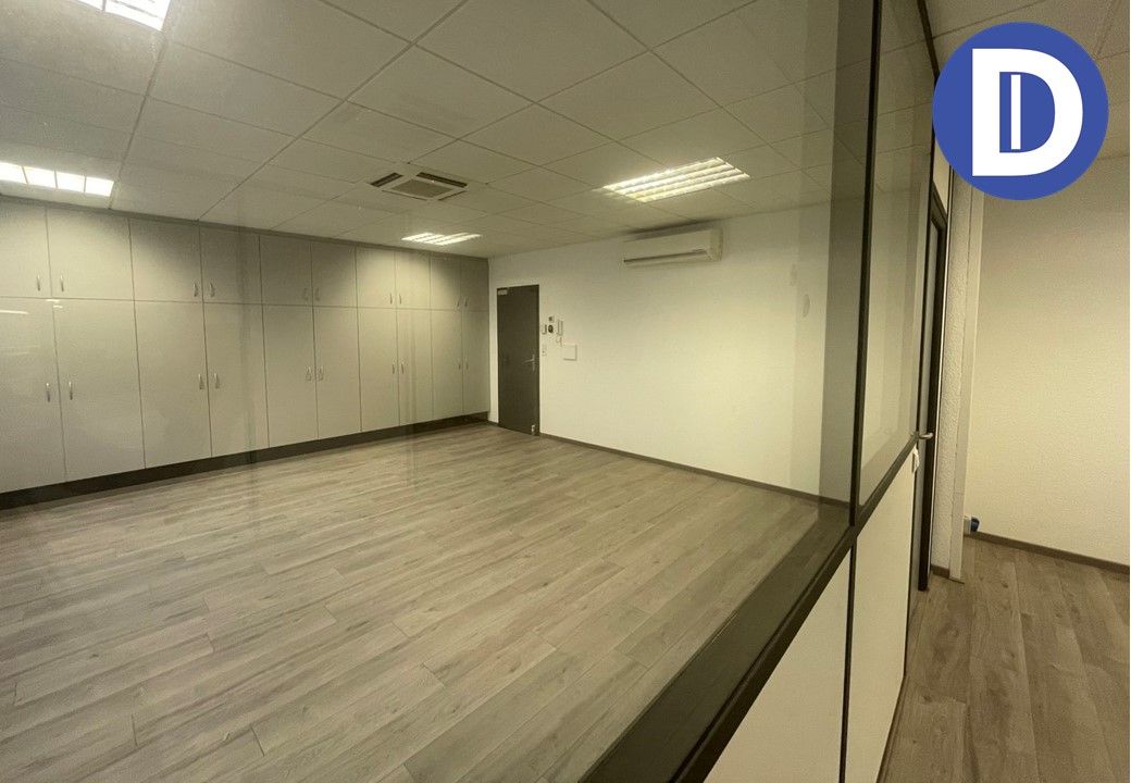 Location bureaux 80.00 m² non divisibles
