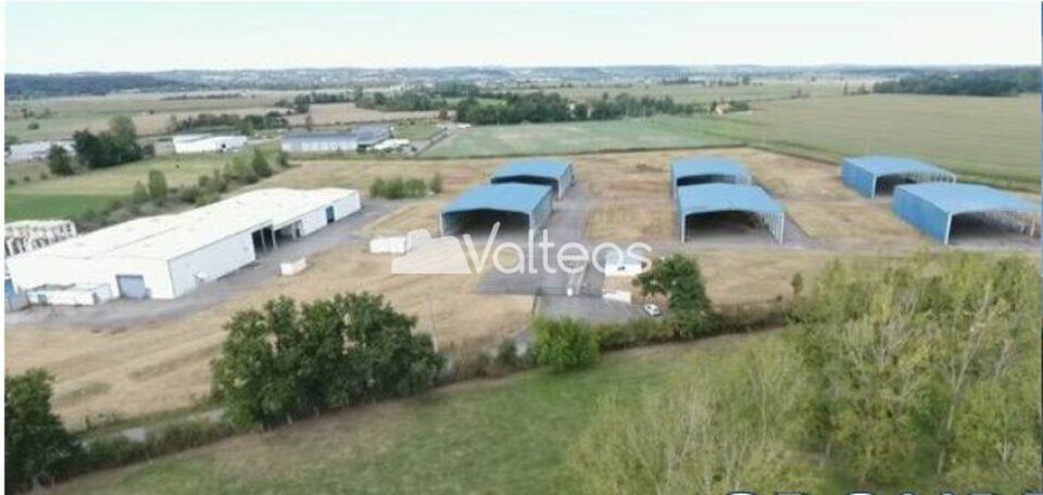 Vente terrain 81174 m² non divisibles