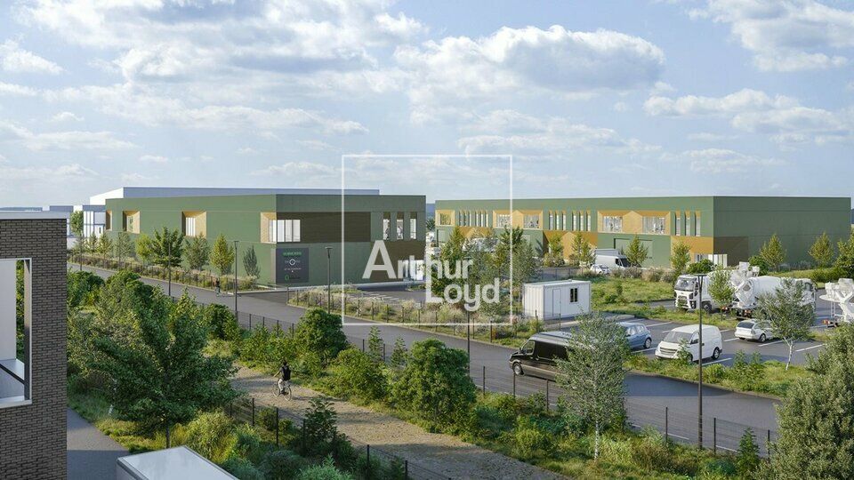 Location local d''activites 1972 m² divisibles à partir de 510 m²