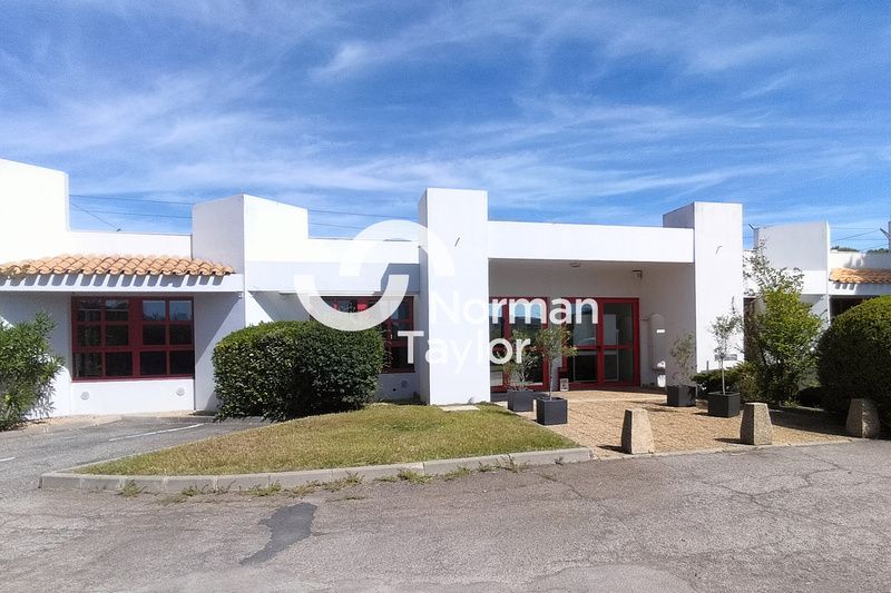 Location bureaux 720 m² divisibles à partir de 152 m²