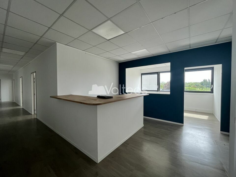 Location bureaux 135 m² non divisibles