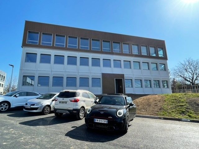 Location bureaux 202 m² à Dardilly