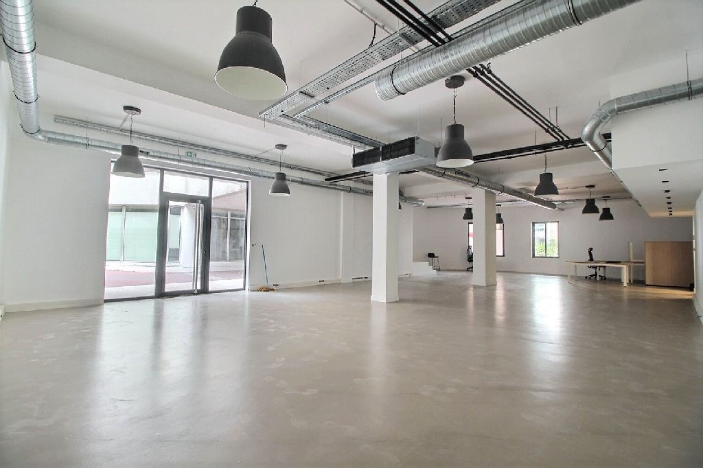 Vente bureaux 215 m² non divisibles