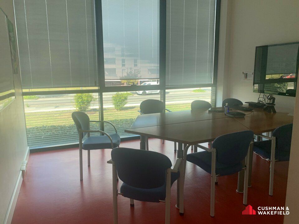 Location bureaux 256 m² non divisibles