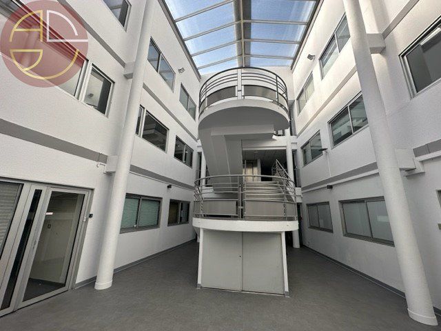 Location bureaux 330 m² à TOULOUSE