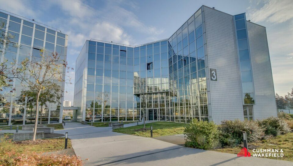 Location bureau - 296 m²