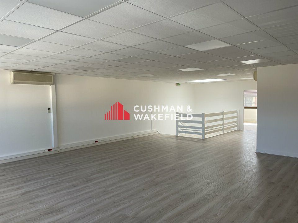 Location bureaux 130 m² non divisibles