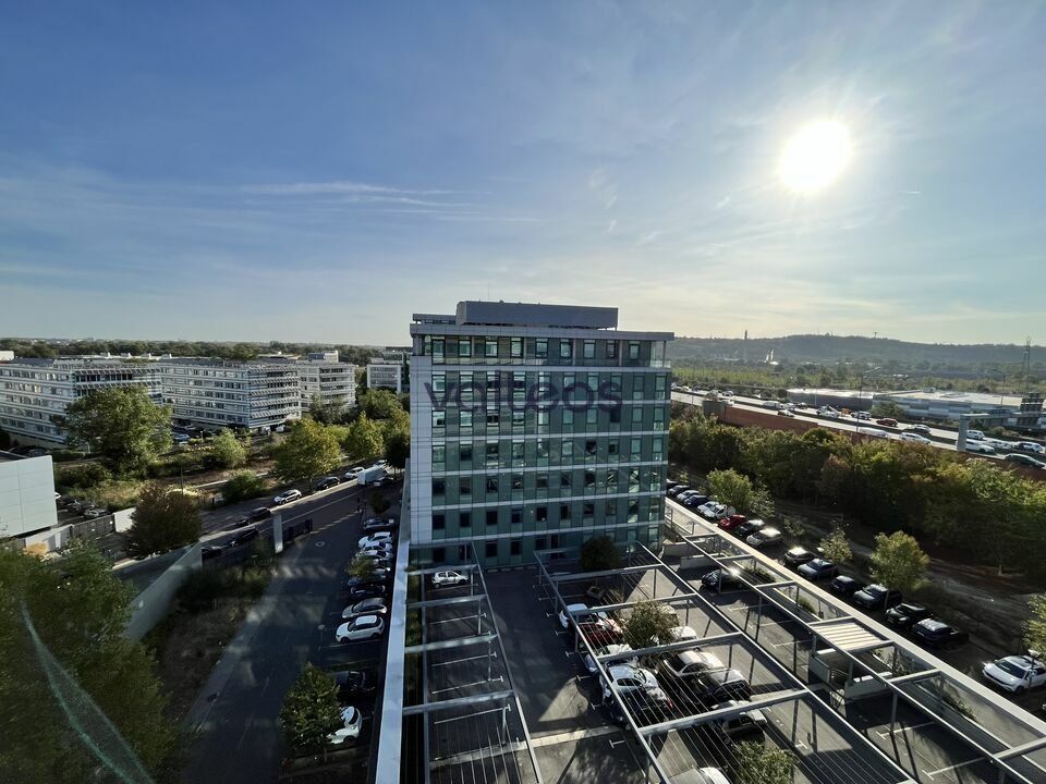 Location bureaux 2833 m² divisibles à partir de 255 m²