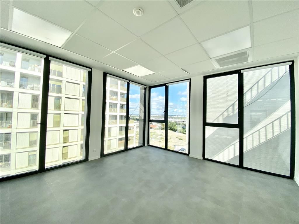 Location Bureaux 43 m² non divisibles
