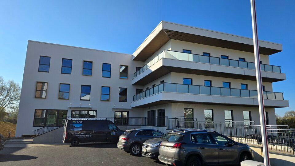 Vente bureaux 233 m² non divisibles