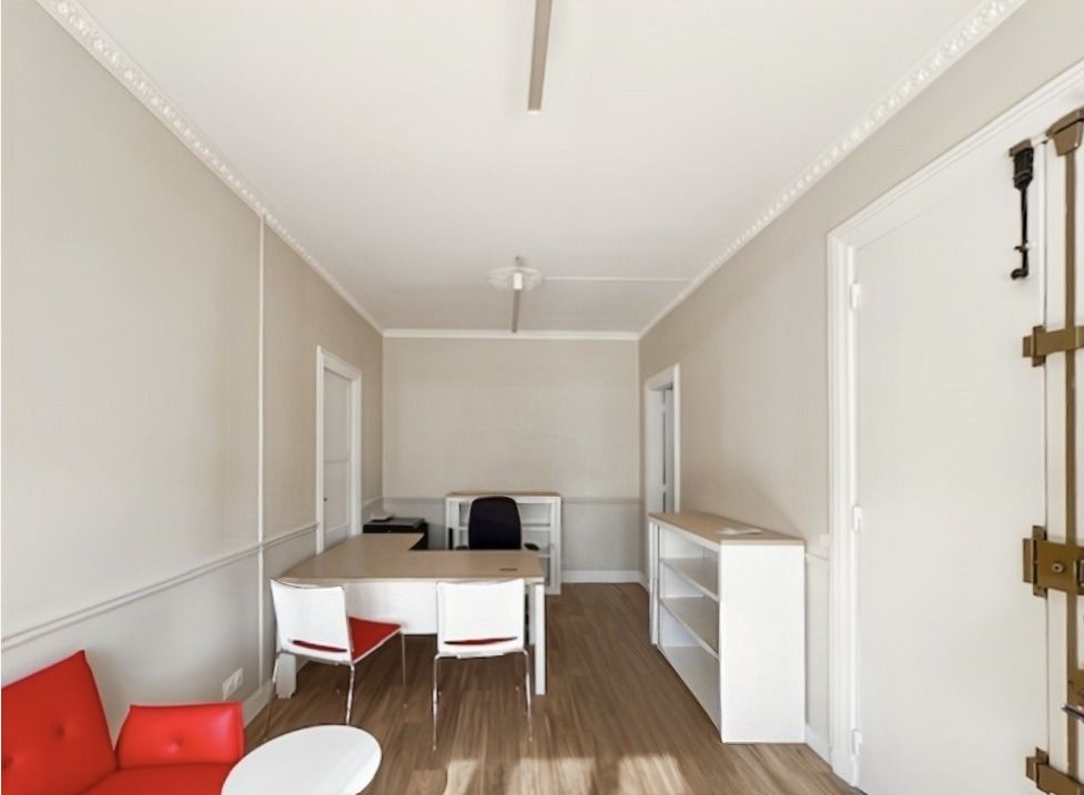 Location bureaux 49 m² non divisibles