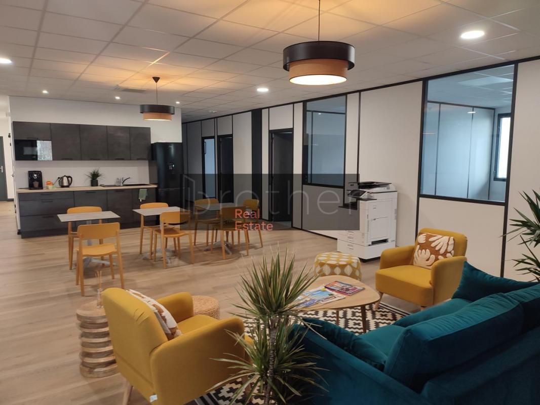 Location bureaux 630 m² divisibles à partir de 309 m²