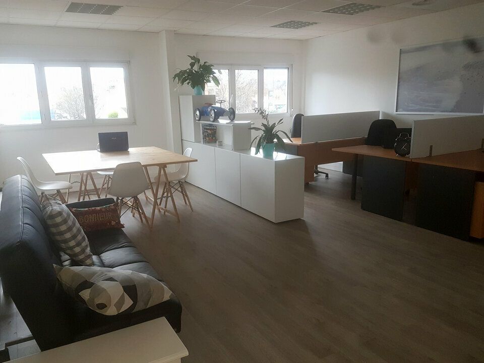 Bureaux et ateliersà louer en pépinière à Montesson (78)