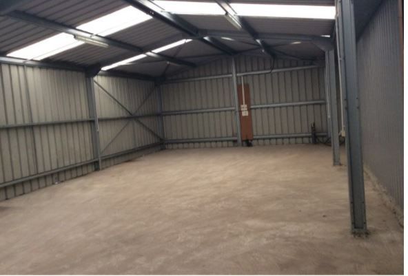 Vente local 130.00 m² à BIGANOS