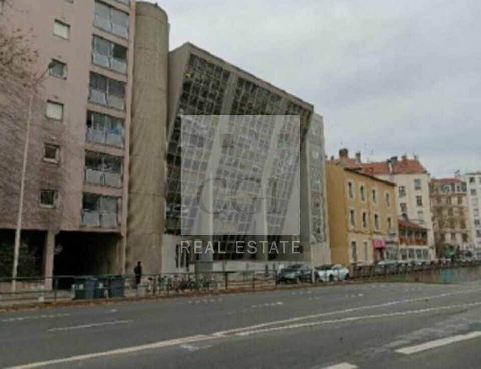 Location bureaux 200 m² non divisibles