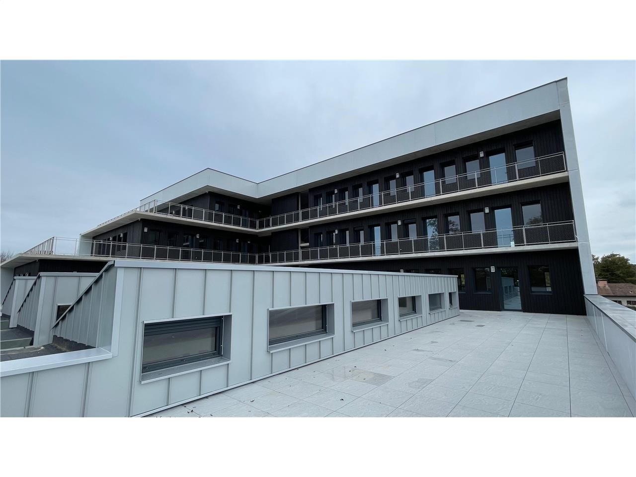 Location bureaux 203 m² non divisibles