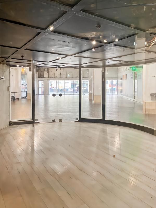 Location local commercial 39 m² non divisibles