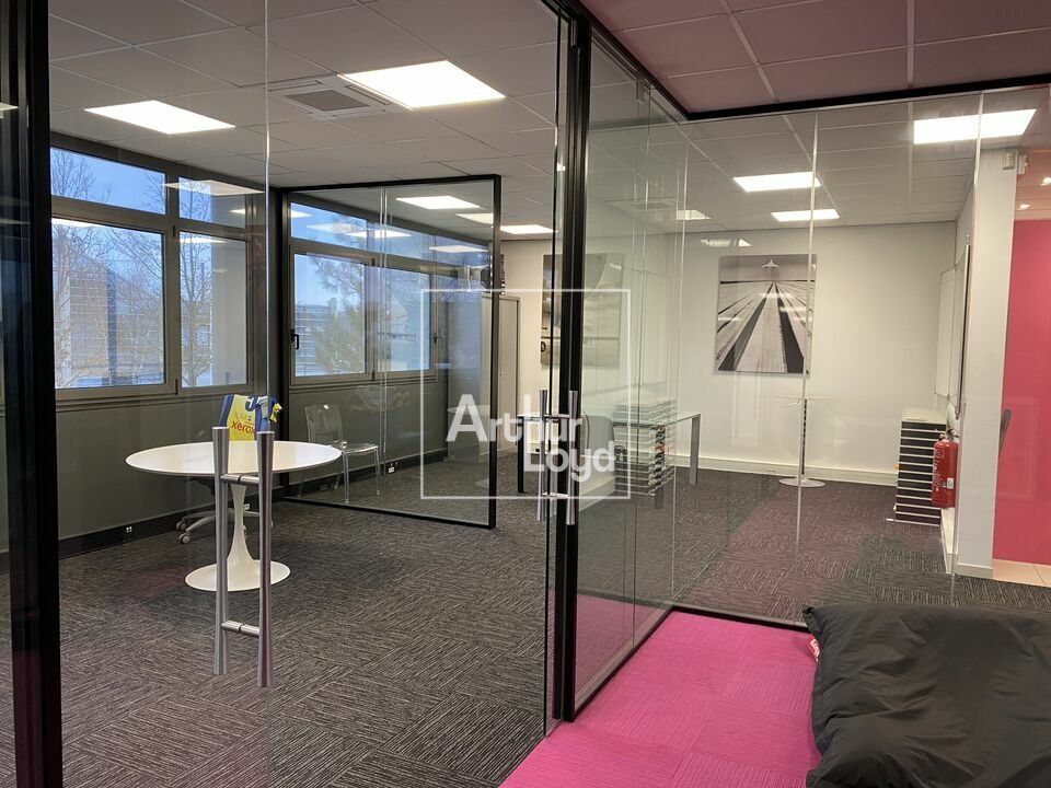 Plateau de bureaux à louer - ESSONNE