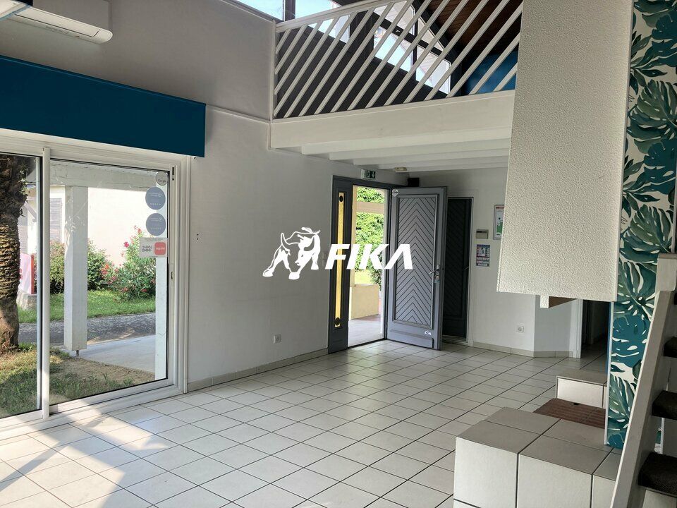 Location bureaux 145 m² non divisibles