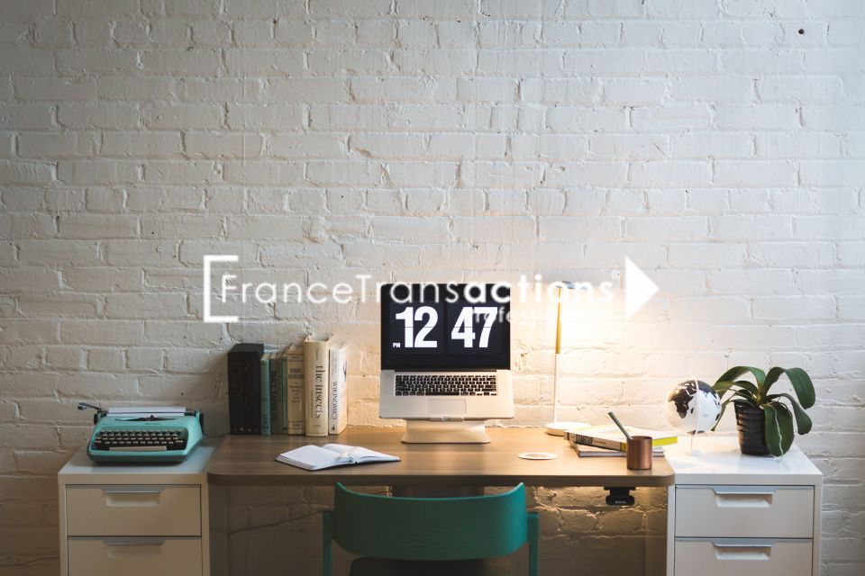 Location local commercial 147 m² non divisibles