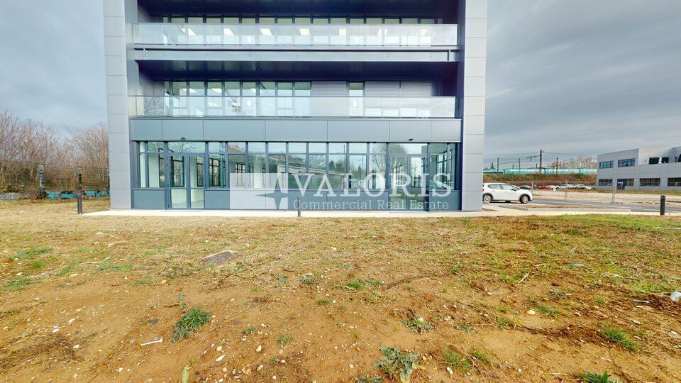 365 m² pour ce bureaux en location à Lyon 7