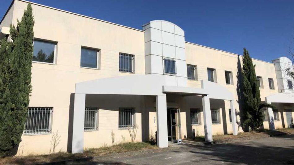 Vente bureaux 326 m² à Saint-Priest