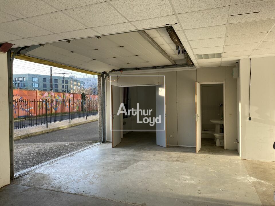 Bureaux et entrepôts à louer - ESSONNE