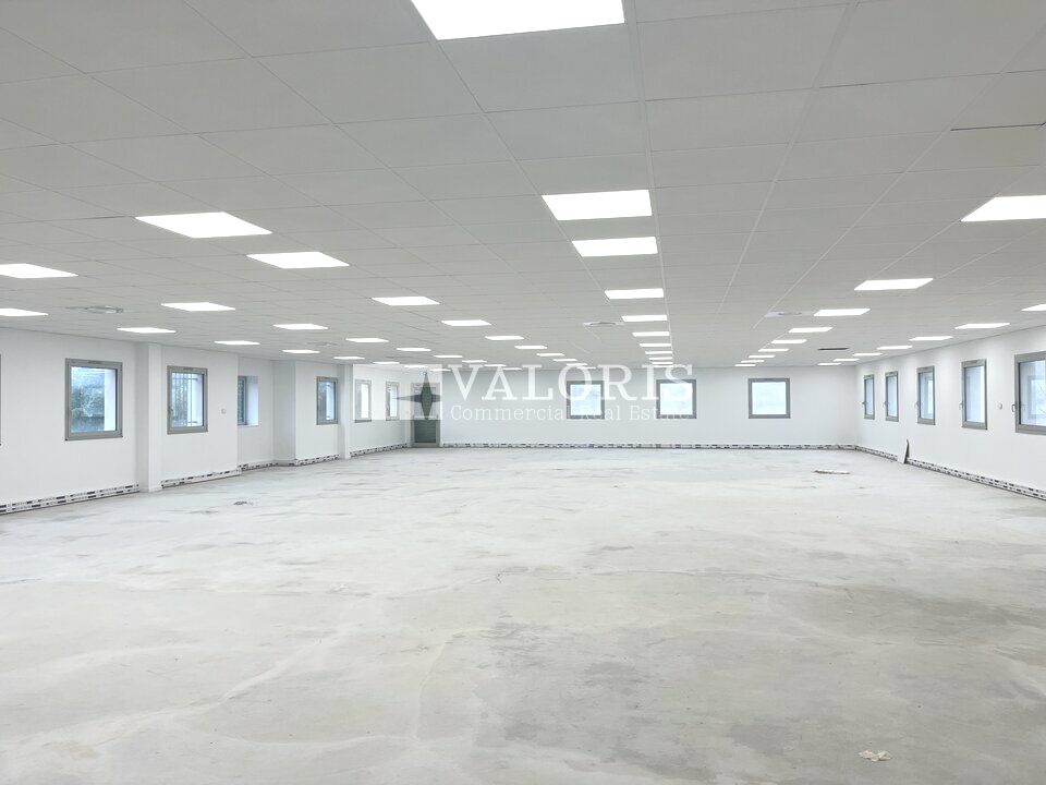 Vente bureaux 326 m² divisibles à partir de 154 m²