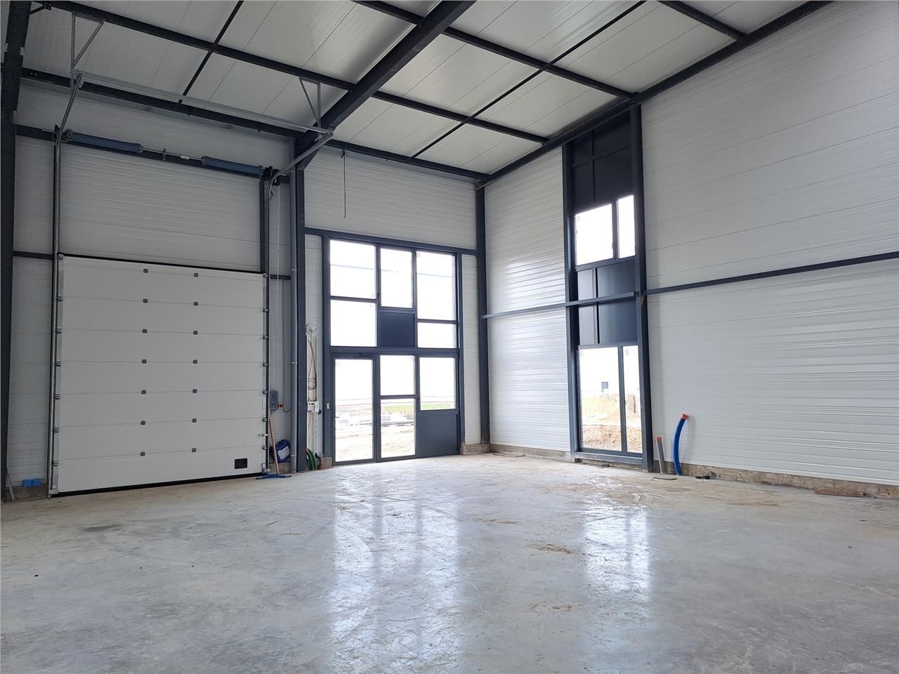 Vente local 450 m² à Trévoux