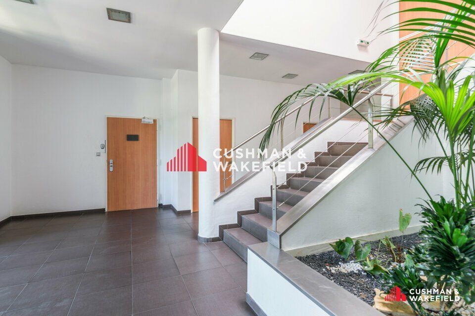 Location bureau - 235 m²