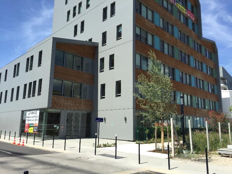 Location bureaux 154 m² non divisibles