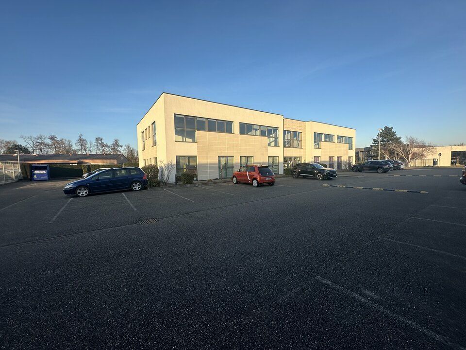 Location bureaux 93 m² non divisibles