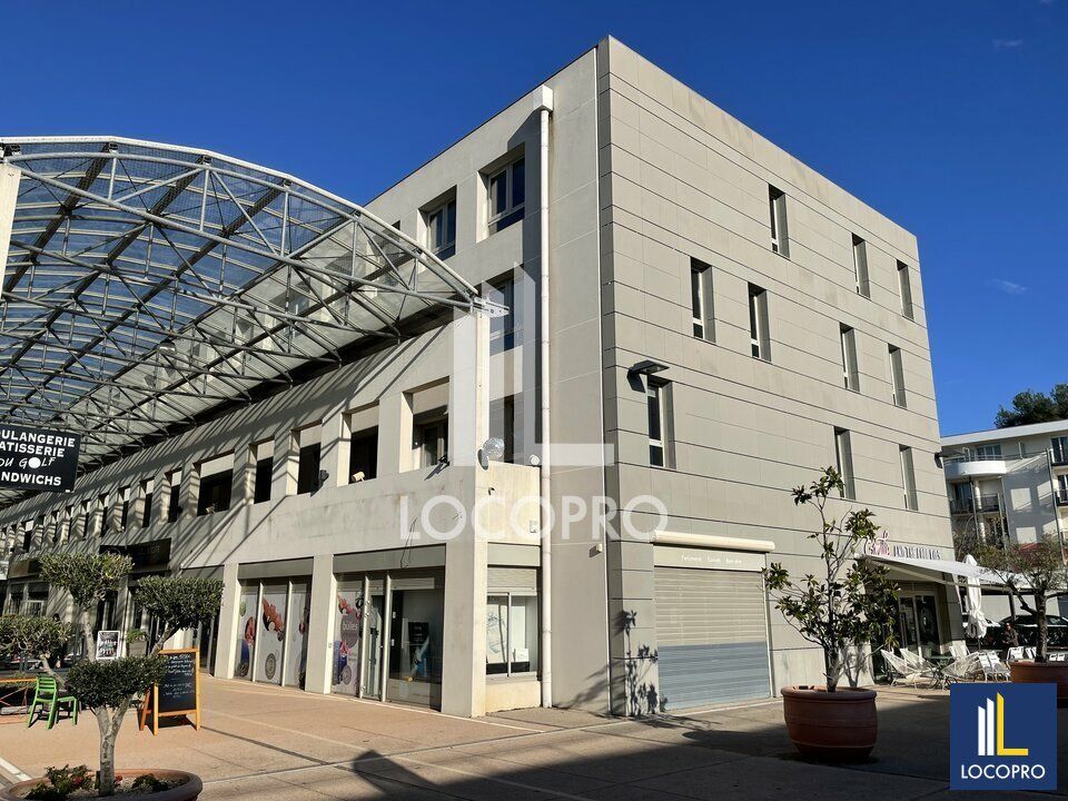 A LOUER - BUREAUX 726 M² DIVISIBLES A PARTIR DE 39 M² - SOPHIA ANTIPOLIS