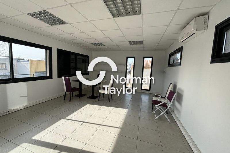 Location bureaux 70 m² non divisibles