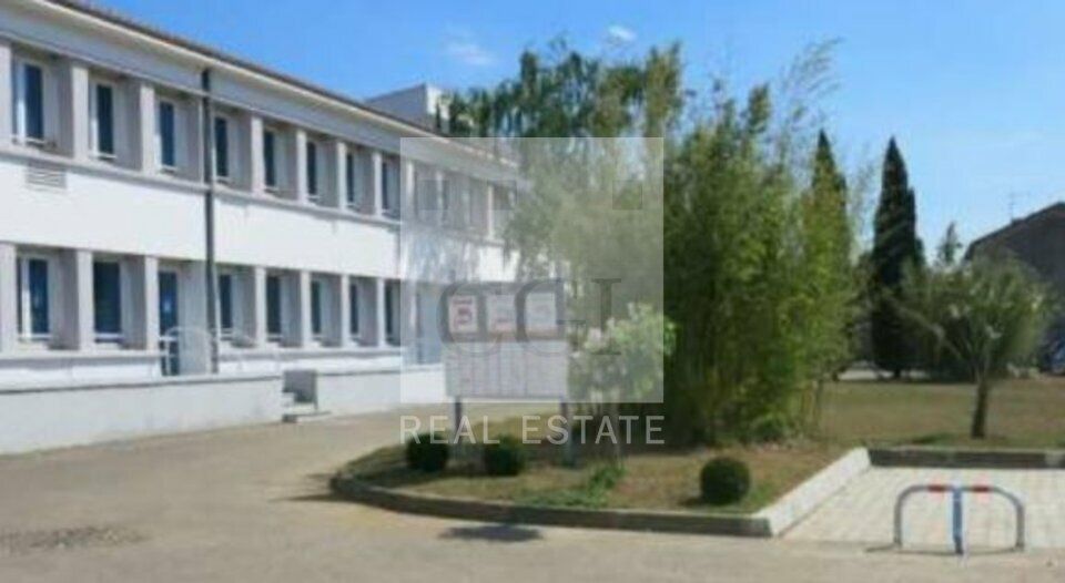 Location bureaux 246 m² divisibles à partir de 24 m²