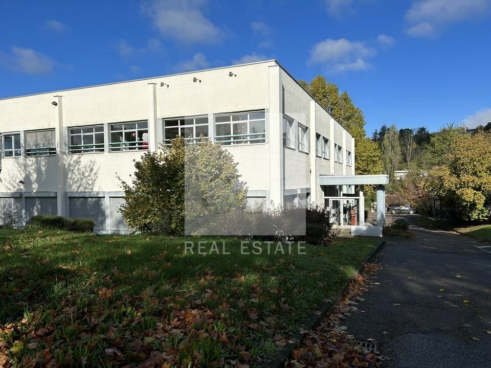 Location bureaux 198 m² non divisibles