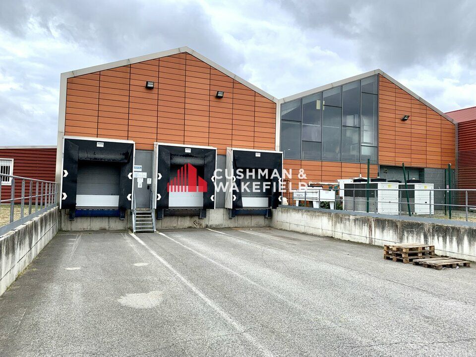 LOCAL D'ACTIVITES A LOUER