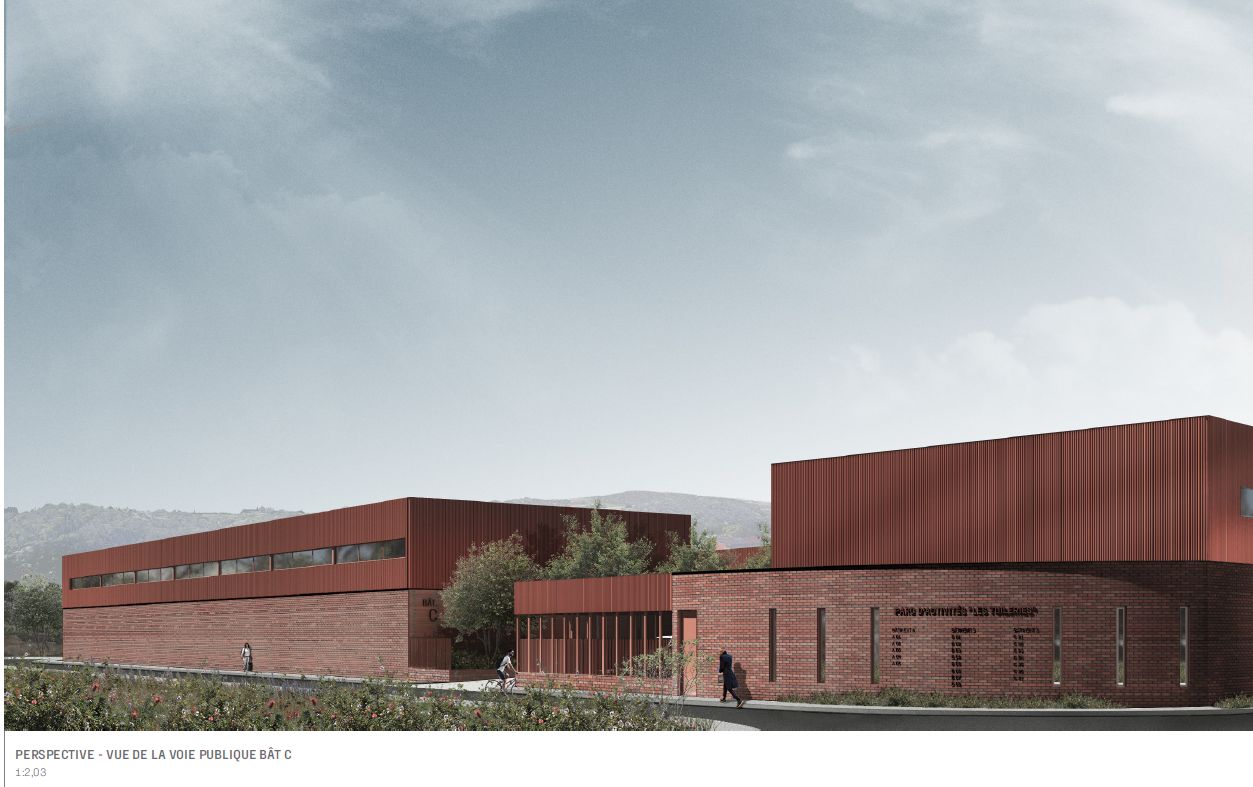 Location local 1038 m² à Givors