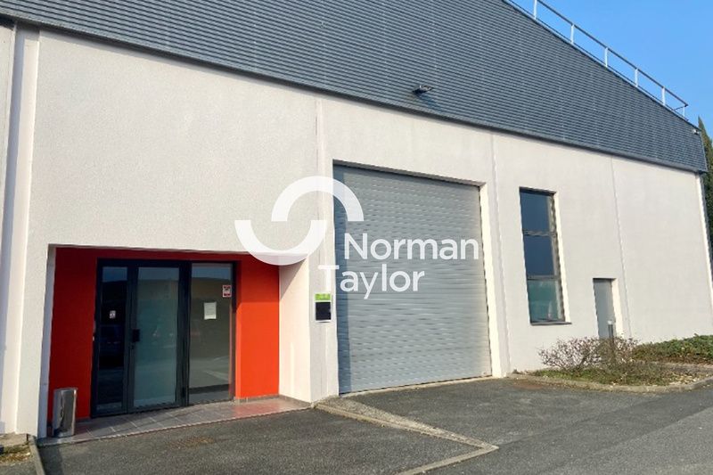 Location local d''activites 444 m² non divisibles