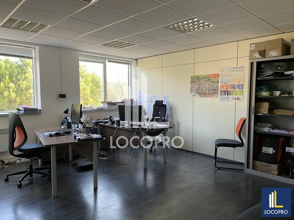 A LOUER - BUREAUX 222 M² - SOPHIA-ANTIPOLIS 