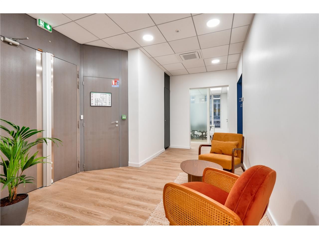 Location bureaux 280 m² non divisibles