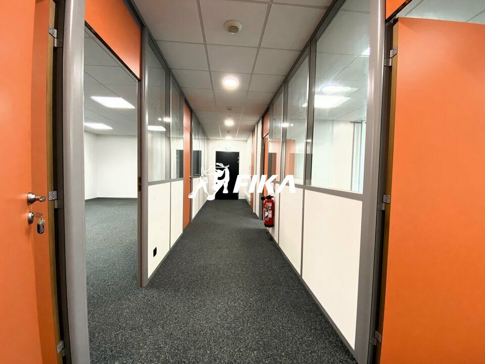 A LOUER BUREAUX 112 m² (31670) LABEGE