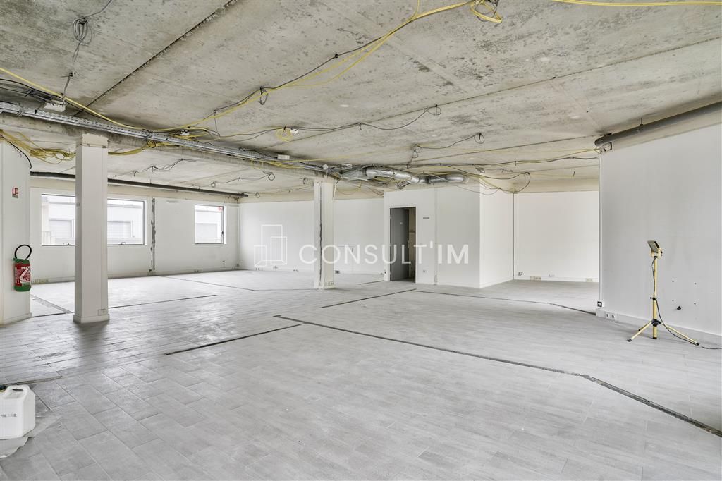Vente Bureaux 165 m² non divisibles