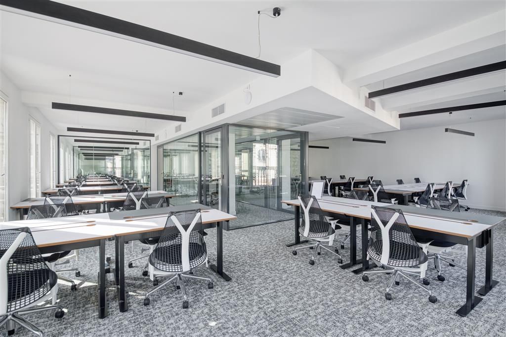 Location bureaux 381 m² non divisibles