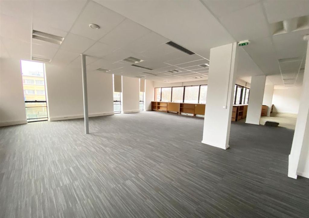 Vente Bureaux 378 m² non divisibles
