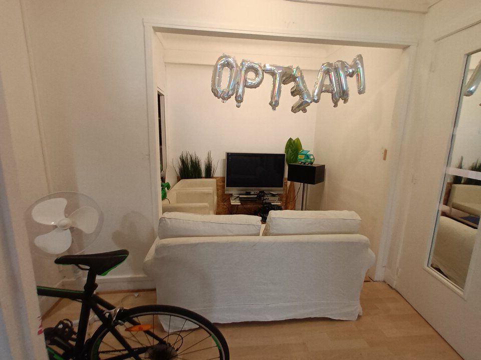 Proximité du Palais de Justice.